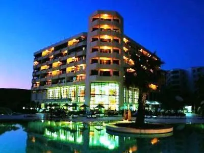 Hotel The