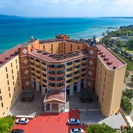 Hotel The